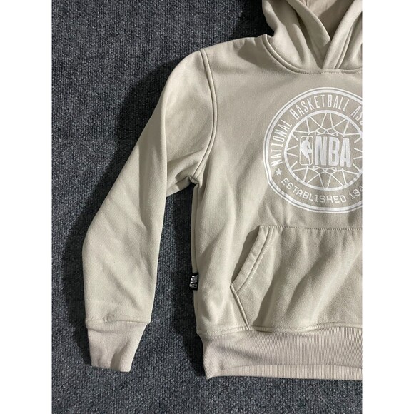 NBA Boys Youth Gray Pullover Hoodie Size Small (7-8) Fleece Front Pocket - Picture 2 of 11